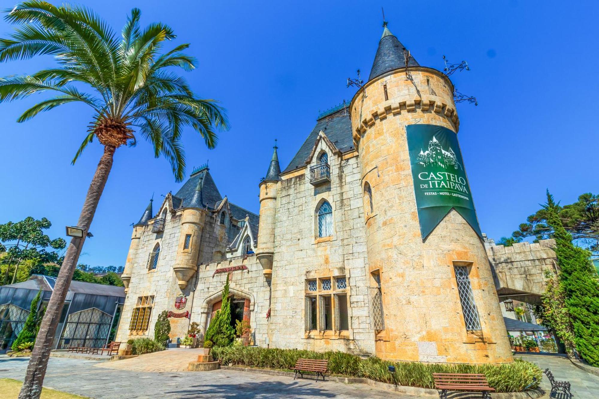 Castelo De Itaipava - Hotel, Eventos E Gastronomia Ngoại thất bức ảnh
