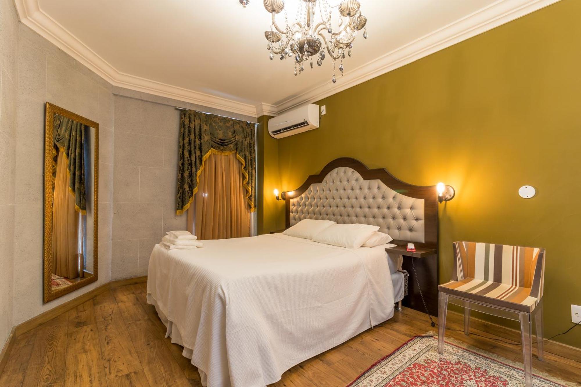 Castelo De Itaipava - Hotel, Eventos E Gastronomia Phòng bức ảnh
