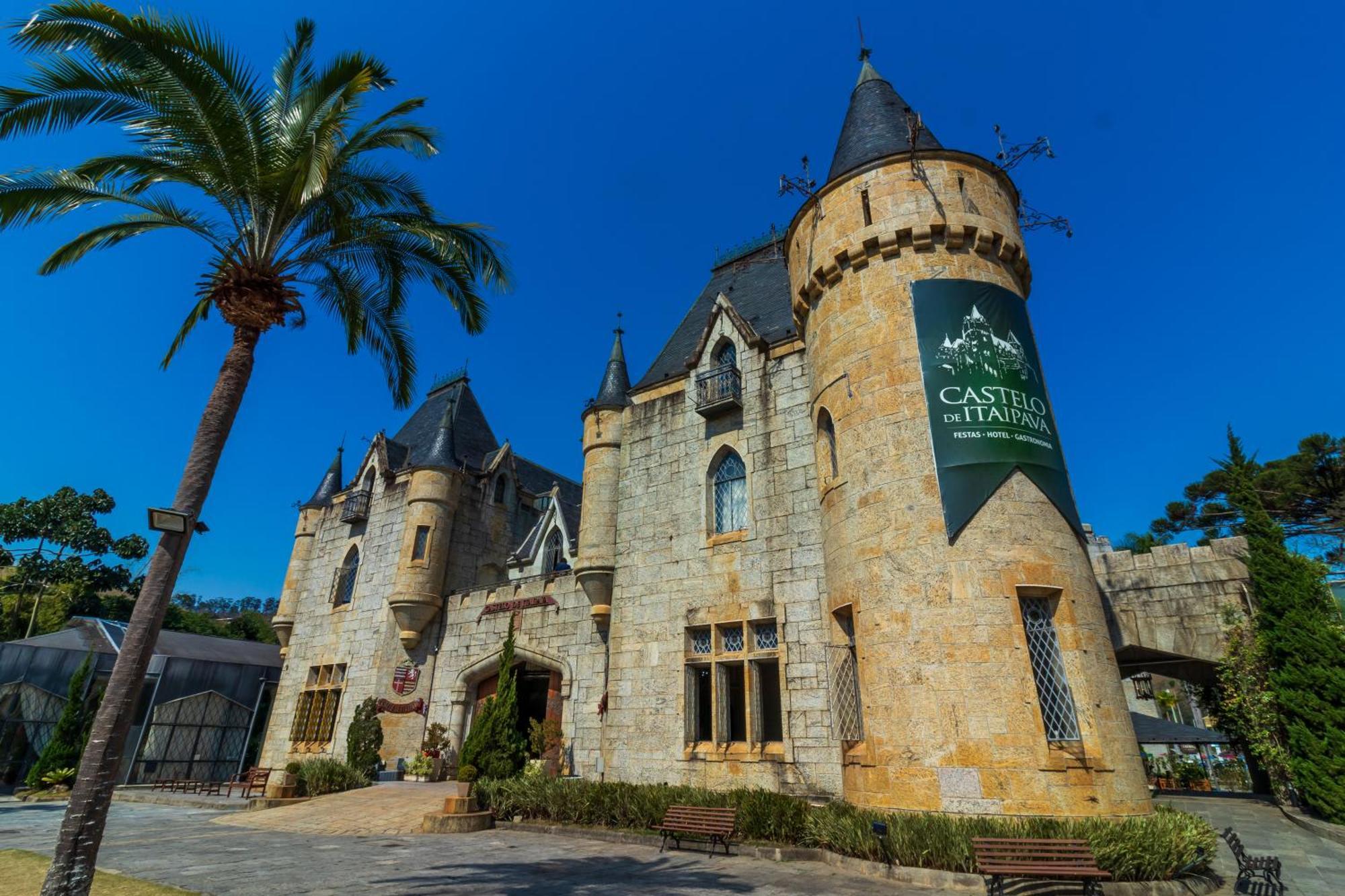 Castelo De Itaipava - Hotel, Eventos E Gastronomia Ngoại thất bức ảnh