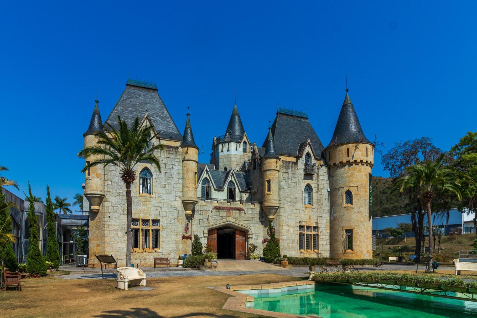 Castelo De Itaipava - Hotel, Eventos E Gastronomia Ngoại thất bức ảnh